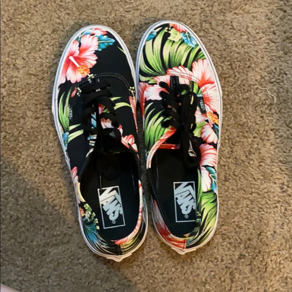 Floral Vans Men’s 9.5.